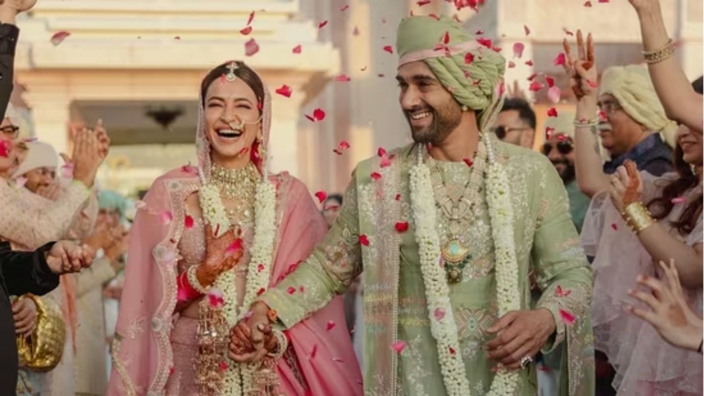 Kriti Kharbanda and Pulkit Samrat Tie the Knot, Share Heartwarming First Wedding Pictures