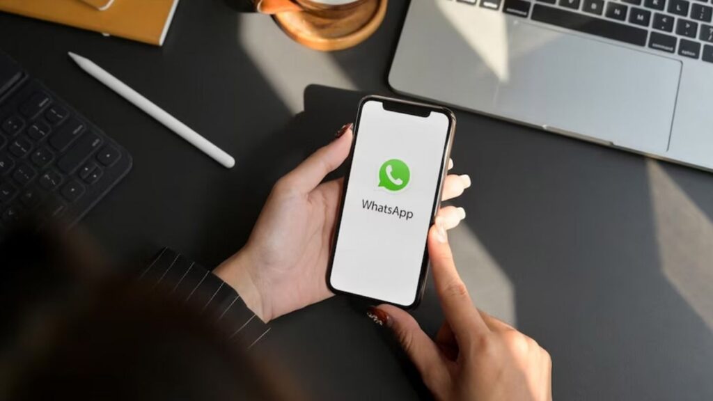 Latest WhatsApp Feature : Scan UPI Codes Directly from the App